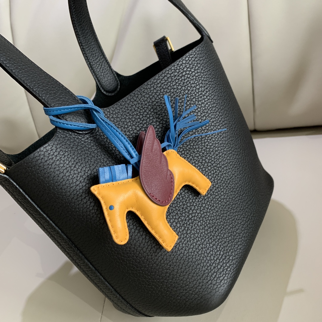 에르메스 피코탄 락18 블랙 금장 끌레망스 가죽